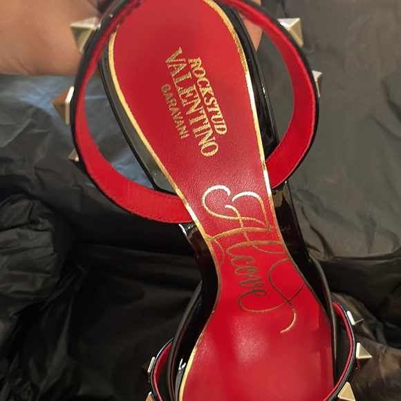 Valentino Garavani Rockstud patent leather slingback pump size 38 1/2 - Picture 5 of 6